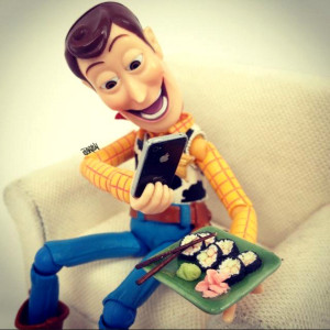 Social-Media-Woody